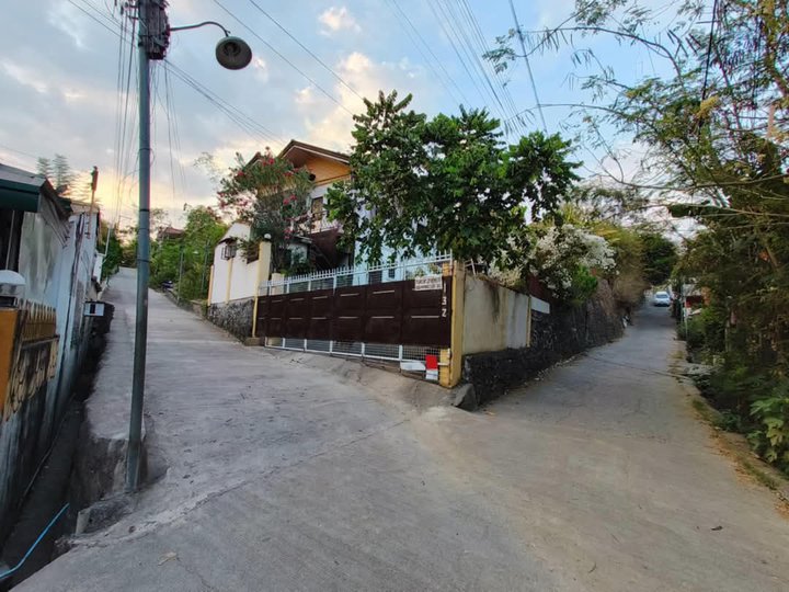 Clean Titled House and Lot FOR SALE along Barangay Road at San Fernando City, La Union