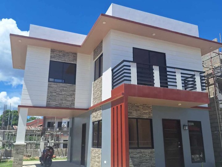 READY FOR OCCUPANCY SINGLE DETACHED 4 BEDROOM