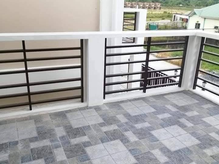 3-bedroom Townhouse For Sale in Subic Zambales