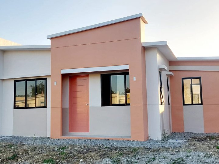 3 Bedrooms House and Lot Ready for Occupancy in Pineview Tanza Cavite