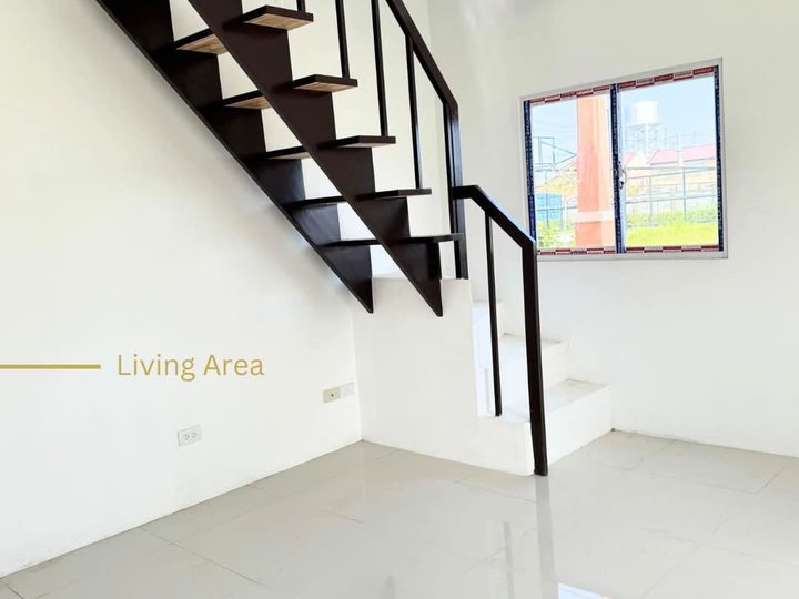 RFO Single Attached Corner Lot