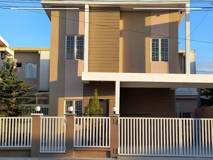 #RFO House and Lot for Sale along Molino Blvd, Bacoor Cavite