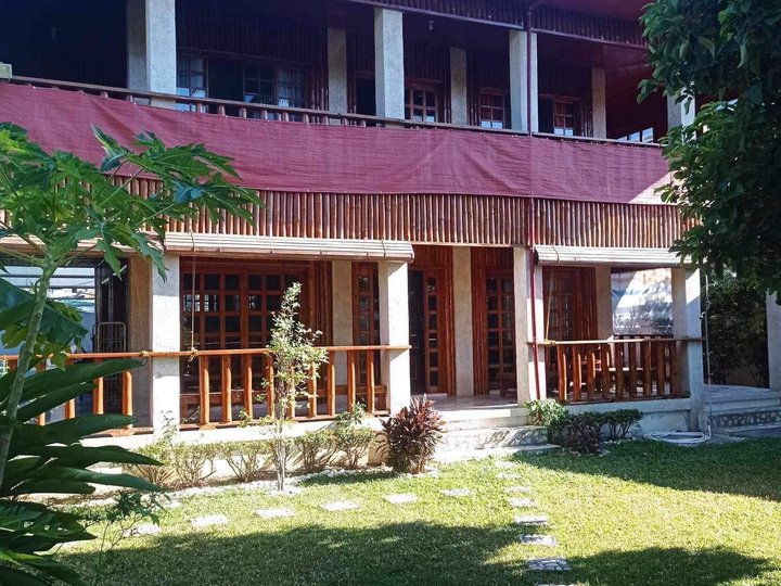 510 sqm Beach Property House For Sale in Puerto Galera Oriental Mindoro