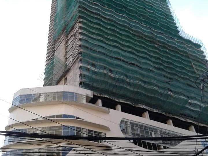 R Square Residences near DLSU Taft Manila Condominiums and Apartments