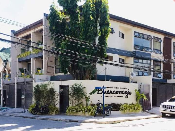 Luxury House in lot for Sale The heart of City Mandaluyong
