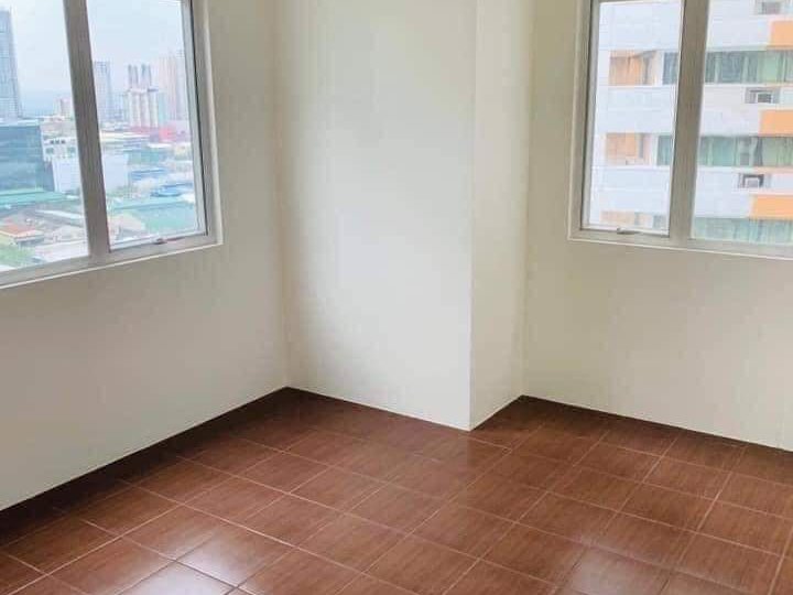 P25000 Monthly RENT TO OWN 1-BR Unit 30sqm in Mandaluyong