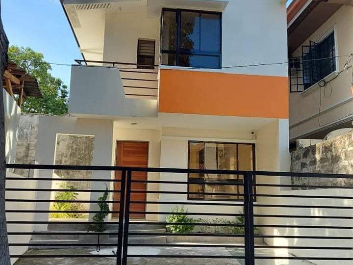 Ready for occupancy single attached house for sale in Las Piñas City
