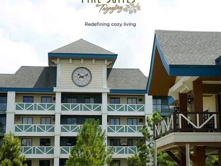 Pine Suites by CrownAsia