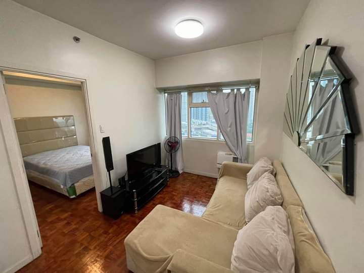 1 Bedroom for RENT 5th Ave. Place BGC