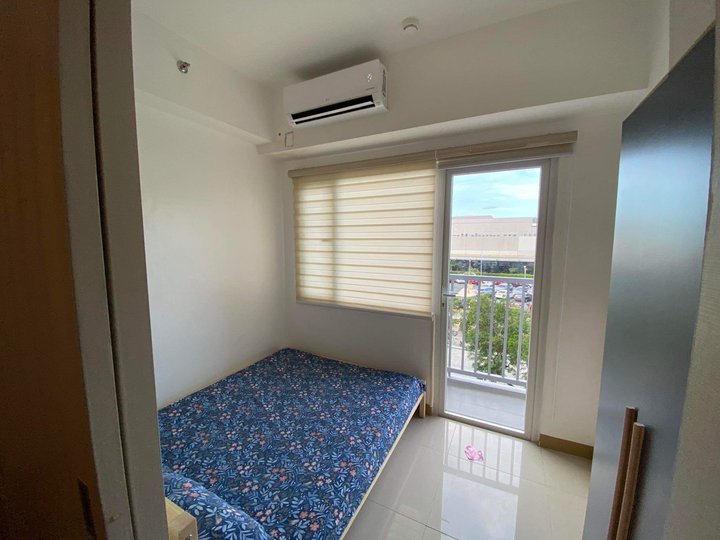 One bedroom with Balcony for rent at South Residences, Las Pinas City
