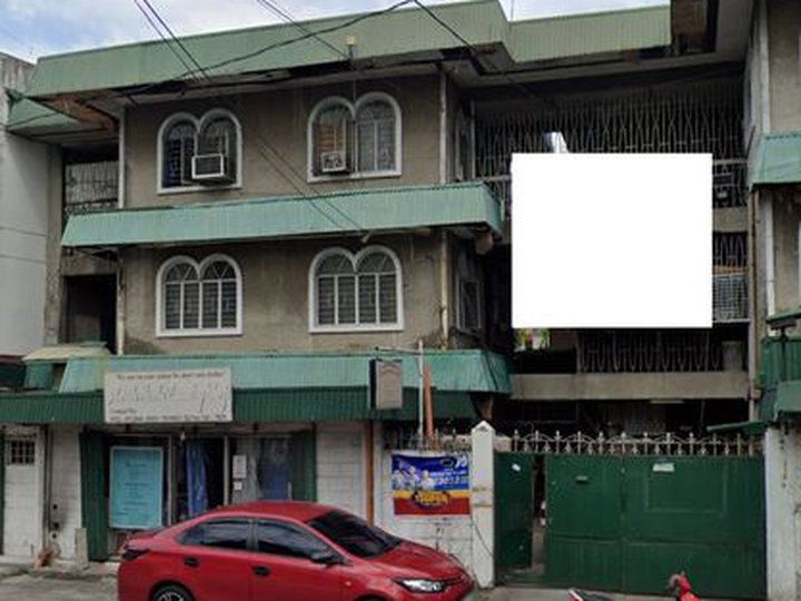 Old Building for Sale at Proj. 6, Quezon City