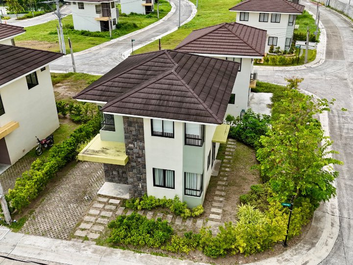 Discounted 3-bedroom Single Detached House For Sale in Imus Cavite