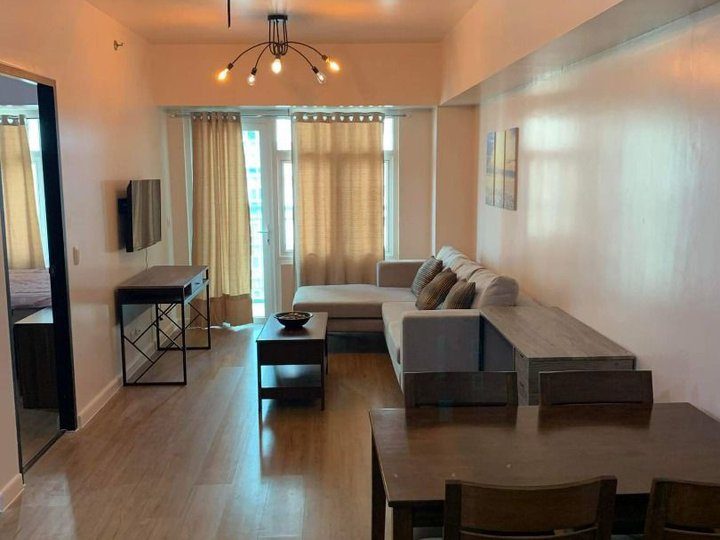 FOR SALE: Two Serendra - Meranti, 1 Bedroom Unit