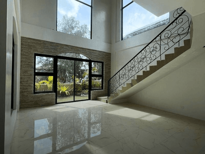 Portofino Heights 4 Bedrooms Brand new Mediterranean House in Las Pinas