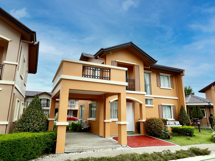 5bedroom Single Attached House For Sale in Santa Rosa Nueva Ecija
