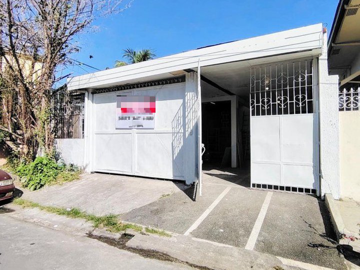 Pre-Owned 3-bedroom Single Detached House For Sale in Congressional Village Quezon City