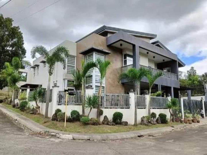 6-bedroom Single Detached House at Mission Hills (Havila) in Antipolo City