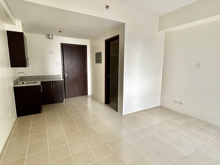 Executive Studio Condo in Covent Garden Sta. Mesa Rent-to-Own with Zero Interest Near Ubelt Cubao