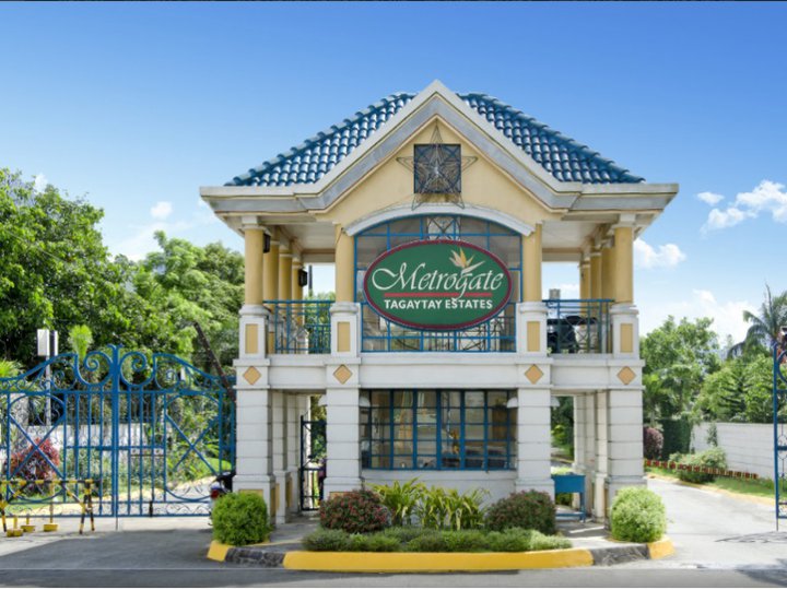 3 Adjacent Lot For Sale in Metrogate Tagaytay Estates, Tagaytay City