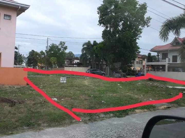 Vacant Lot s with 6 title, 120sqm x 3 and 108 sqm x 3