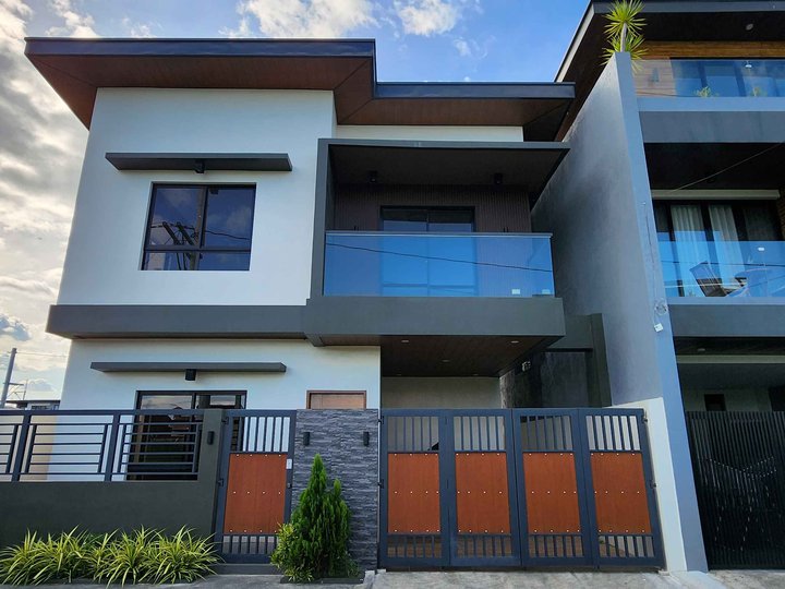 Ready For Occupancy 4-bedroom Single Attached House For Sale in Pasig