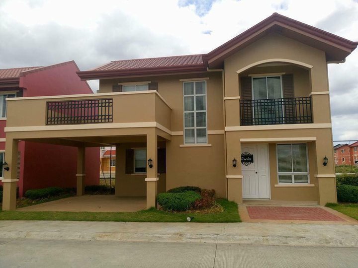 House and Lot for Sale in Santiago City-Greta Single Detached unit