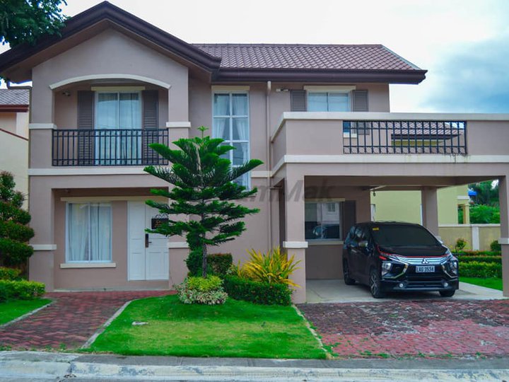 5-bedroom Single Detached House For Sale in Roxas City Capiz