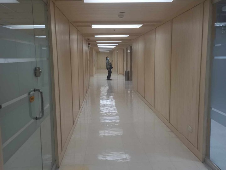 For Rent Lease Fitted 258 sqm Office Space Ortigas Center