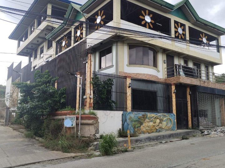 Pre-Owned 4-Bedroom Single House and Lot For Sale in Hillsdale Subd. Angono Rizal