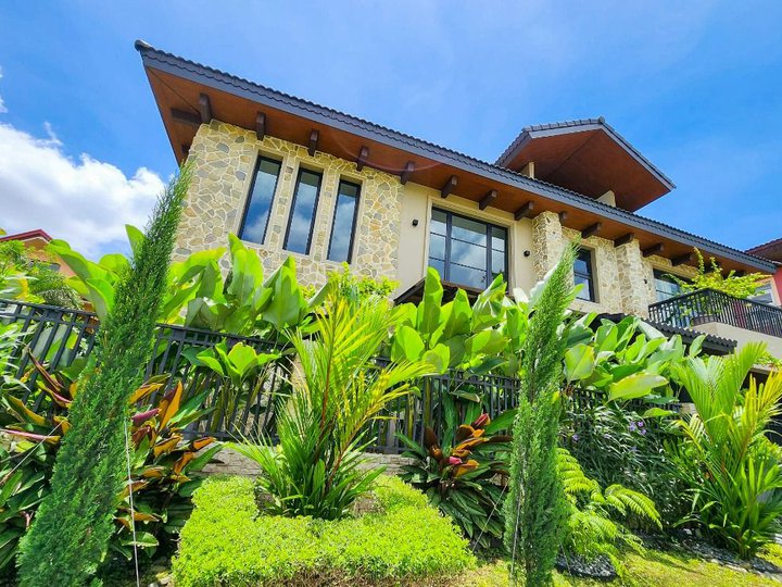 5 Bedroom House for Sale in Bacoor, Cavite at Portofino Heights