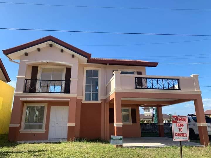 House and Lot with 5 Bedroom in Bacoor, Cavite