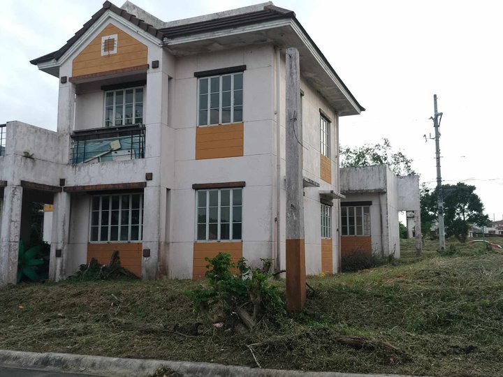 Polished 108sqm Single Detached House and Lot For Sale in The Glens at Parkspring San Pedro Laguna