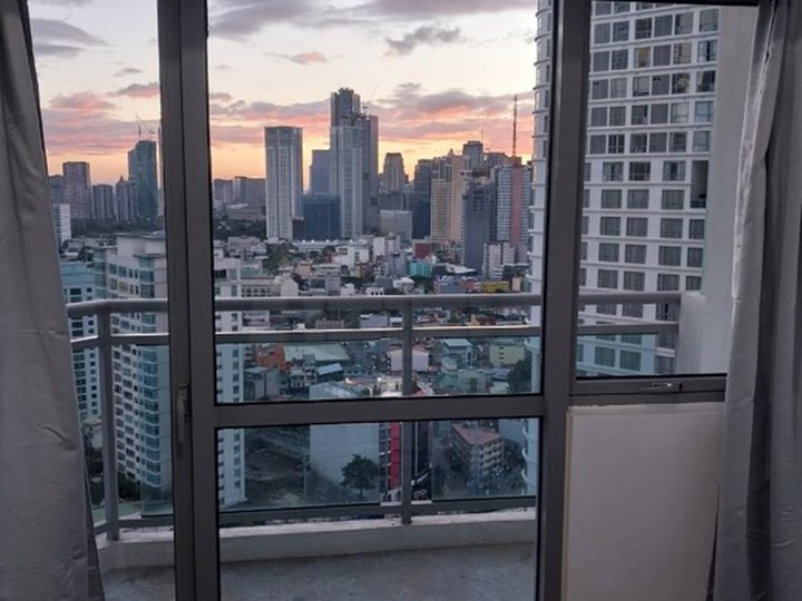 58.00 sqm 2-bedroom Condo For Sale in Mandaluyong Metro Manila