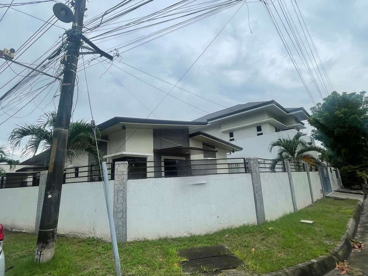 FULLY FURNISHED BUNGALOW HOUSE FOR RENT IN A SECURED SUBDIVISION OF ANGELES !!