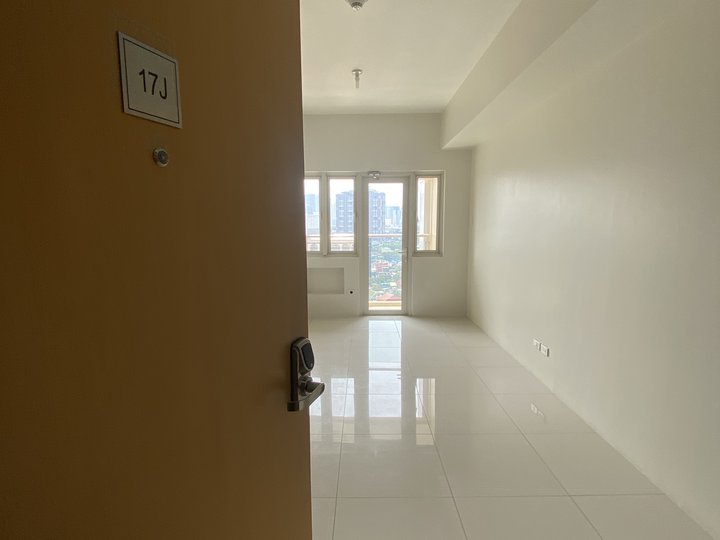 1 Bedroom Ready For Occupancy in Grand Central Park BGC Taguig |Big Apple
