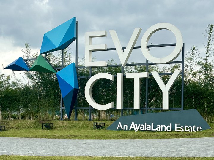 1,074 sqm Commercial Lot for Sale in Evo City, Kawit Cavite