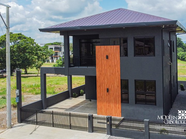 Modern 4-bedroom House and lot For Sale in Summitpoint Golf, Lipa Batangas