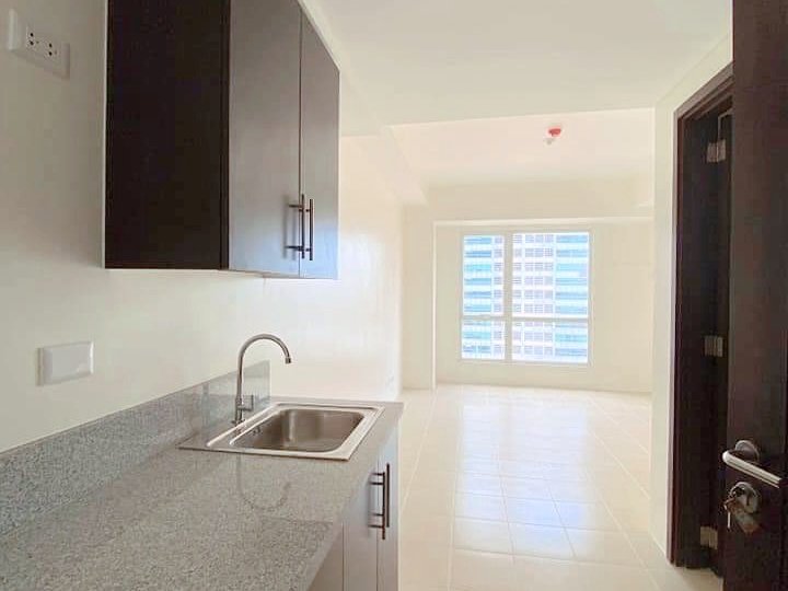 Condo For Sale in Mandaluyong Rent to Own Studio Unit