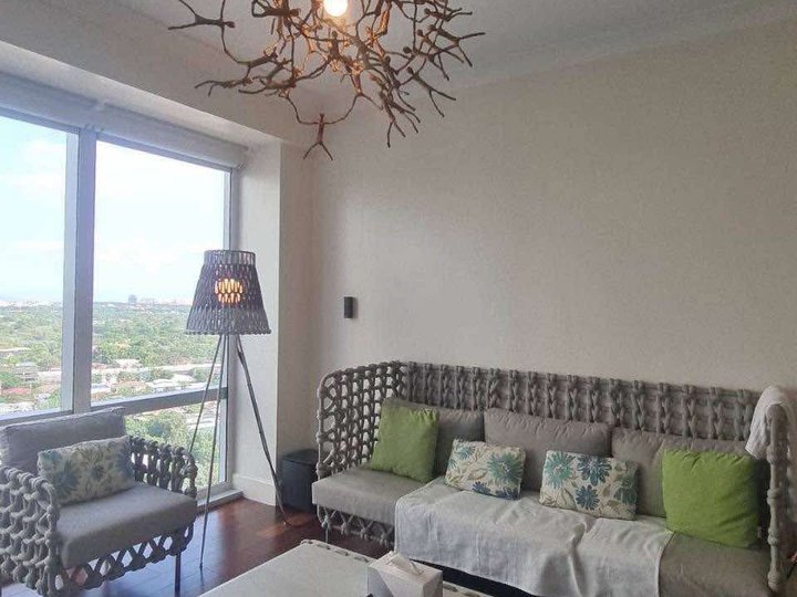 FOR SALE: Makati, Raffles Residences 1BR Corner Unit at  - Ayala Premier, Park Terraces, Roxas