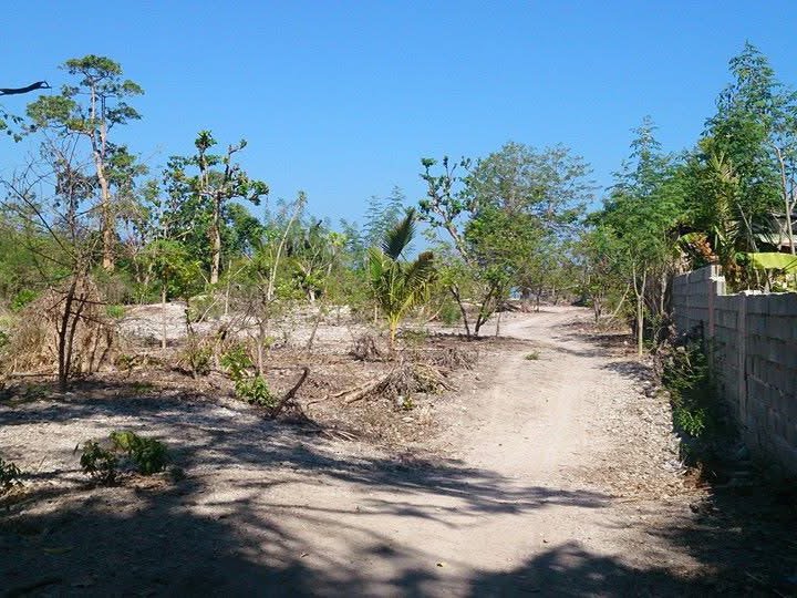 3500 sq meter beach front lot