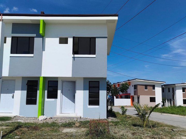 One Cenon Place offers 2-bedroom Complete Townhouse for sale in Tanza Cavite