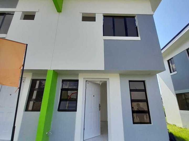Townhouse for Sale along the Highway Tanza Cavite