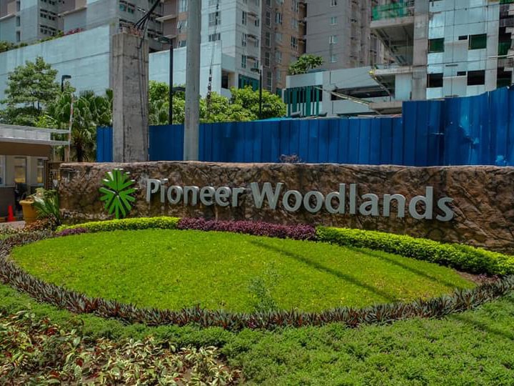 AFFORDABLE Condo near BGC Taguig/Shangrila Rent to Own