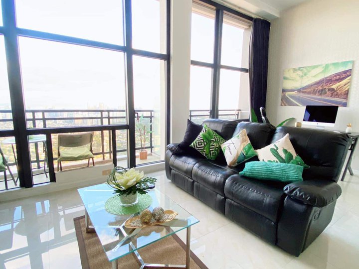 93.00 sqm 2-bedroom Condo For Sale in Makati Metro Manila