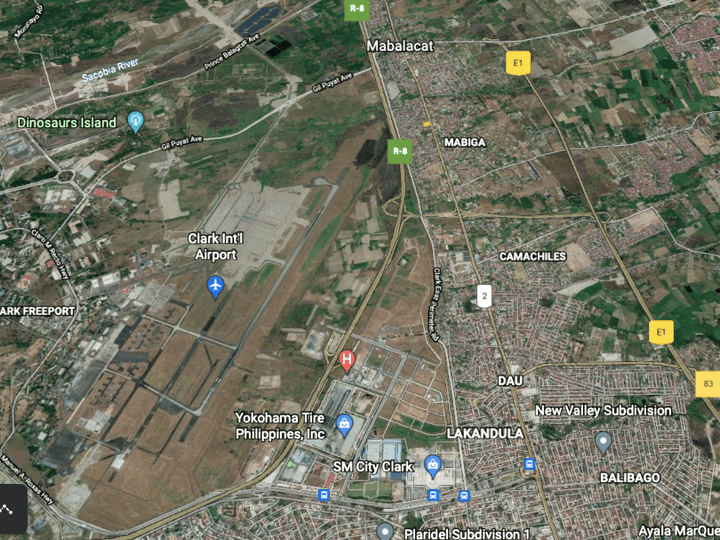 RESIDENTIAL LOT FOR COMMERCIAL USE IN MABALACAT NEAR POBLACION