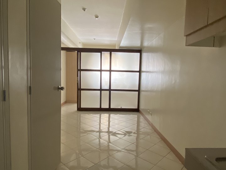 29.88 sqm 1-bedroom Condo For Rent in Mandaluyong Metro Manila