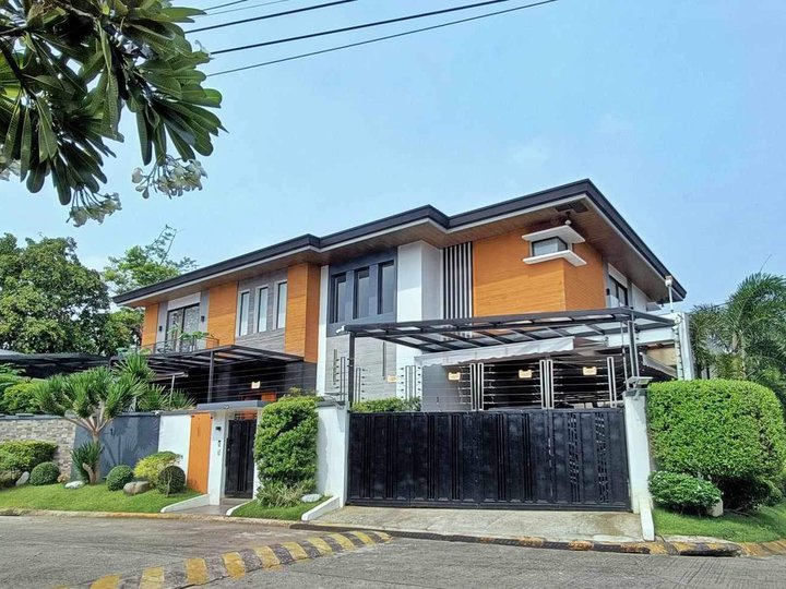 For Sale: 2-Storey Luxury House in Phase 3 BF Homes Paranaque City ...