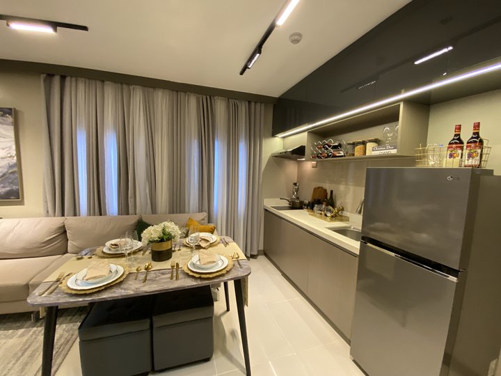 2 BEDROOM READY FOR OCCUPANCY RESIDENTIAL CONDO UNIT FOR SALE NEAR BATASAN COMMONWEALTH QUEZON CITY