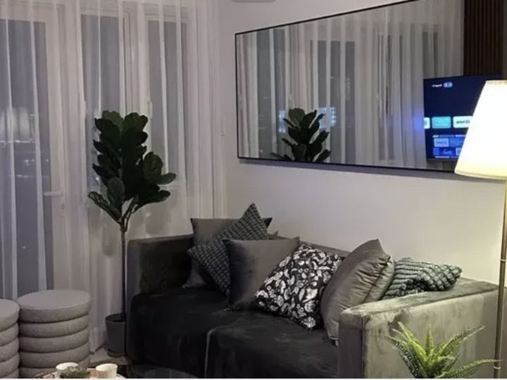 PREMIUM 1 BEDROOM UNIT CONDO FOR SALE IN BGC TAGUIG