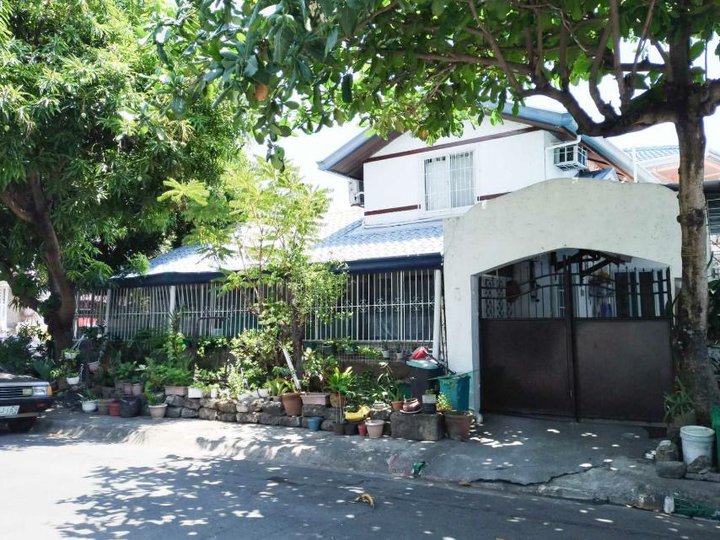 4-bedroom Single Attached House For Sale in Alabang Muntinlupa Metro Manila